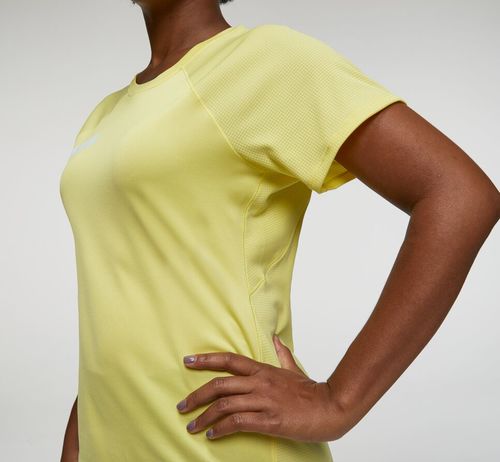 Camiseta Hoka One One Feminino Limelight | 925368-JUX